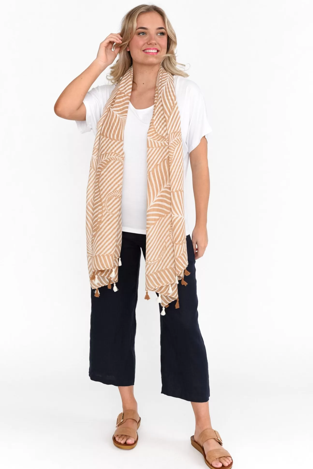 Enhance Alize Tan Geometric Scarf Online