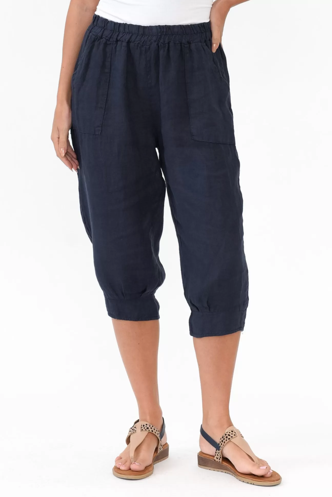 Donna Donna Carmichael Navy Linen Capri Pant Shop