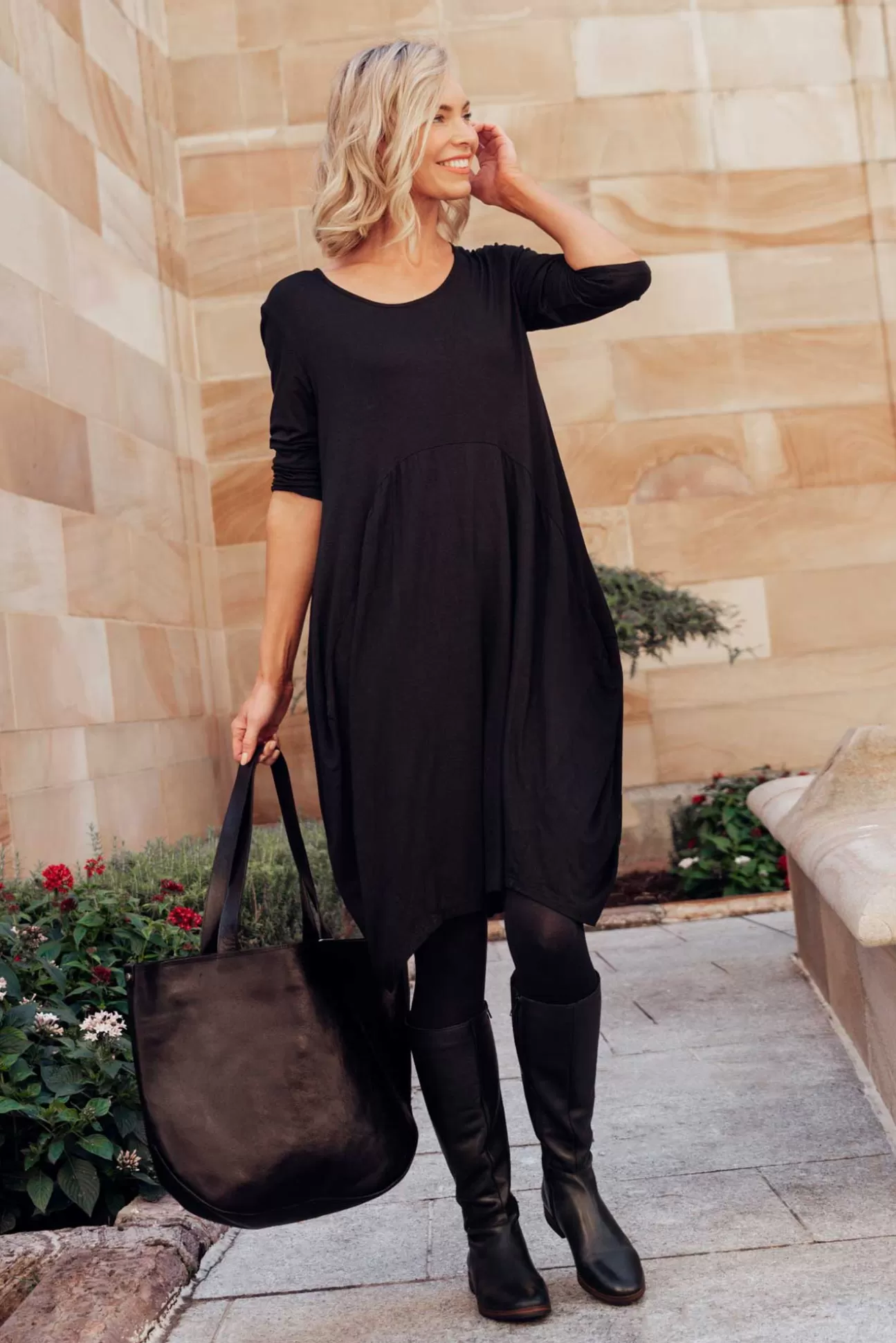 Cali and Co Coco Black Sleeved Dress Cheap