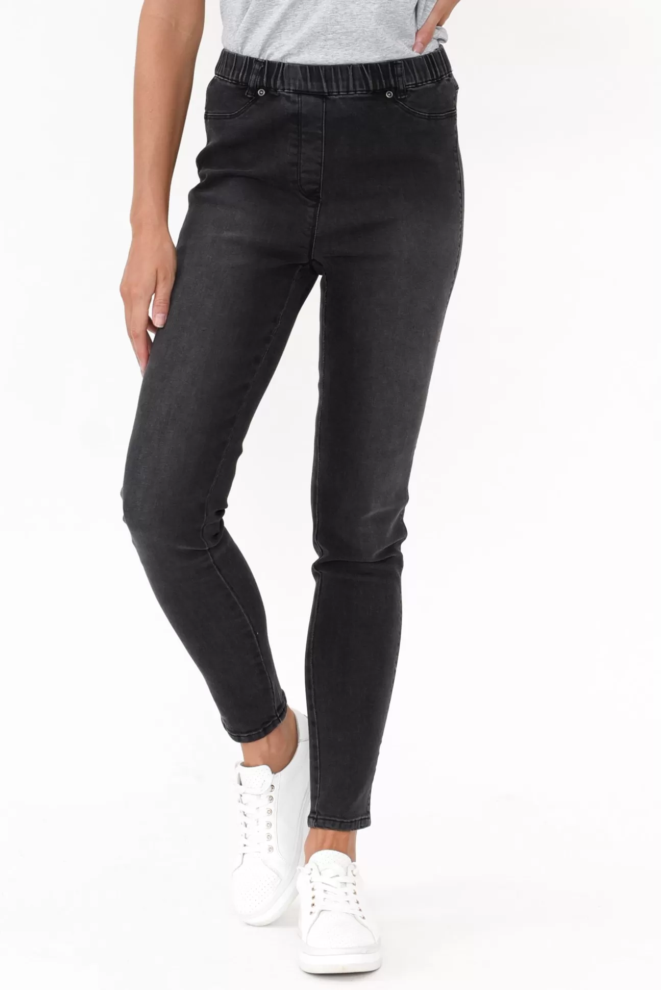 Cafe Latte Courtney Black Denim Stretch Jean Hot