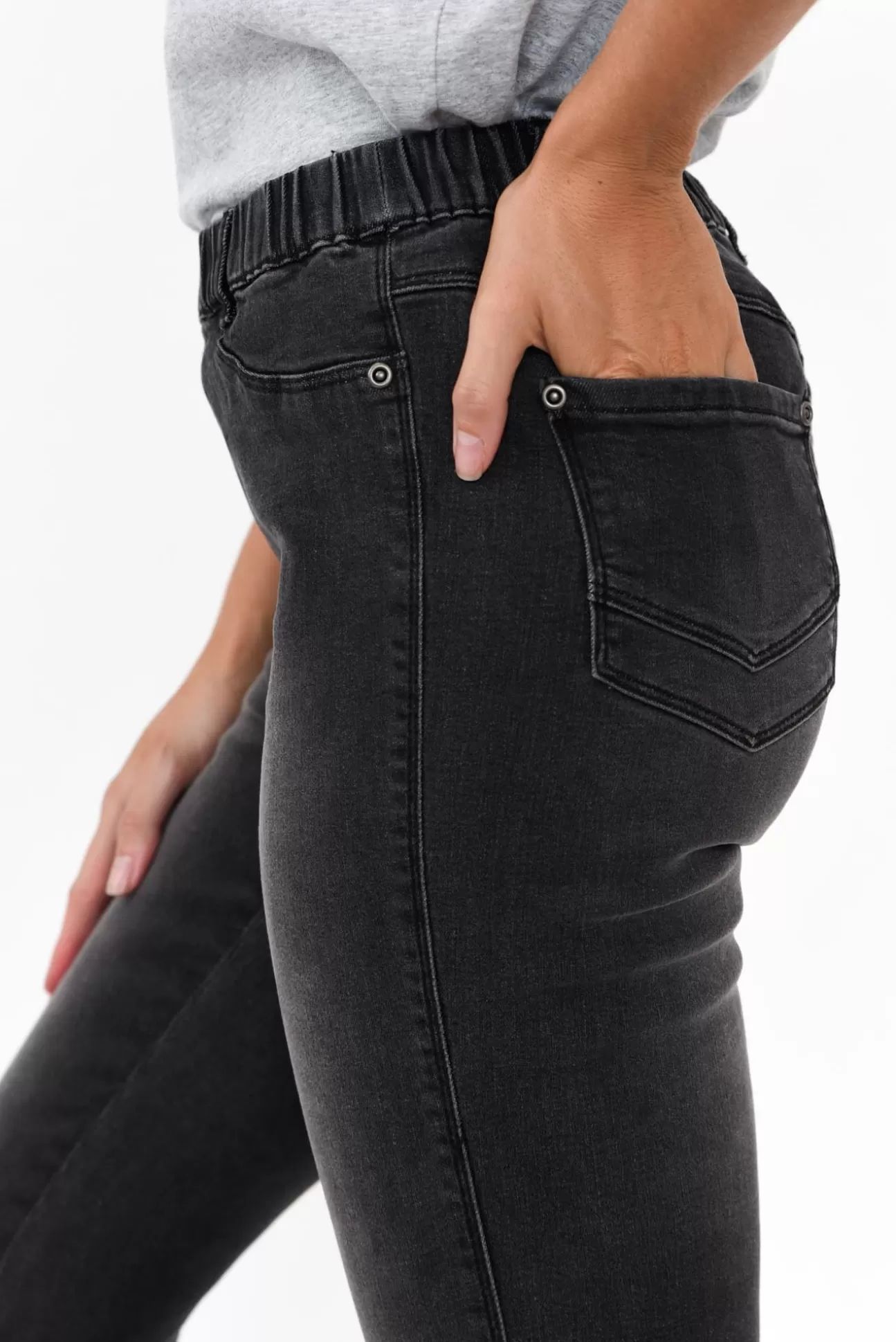 Cafe Latte Courtney Black Denim Stretch Jean Hot