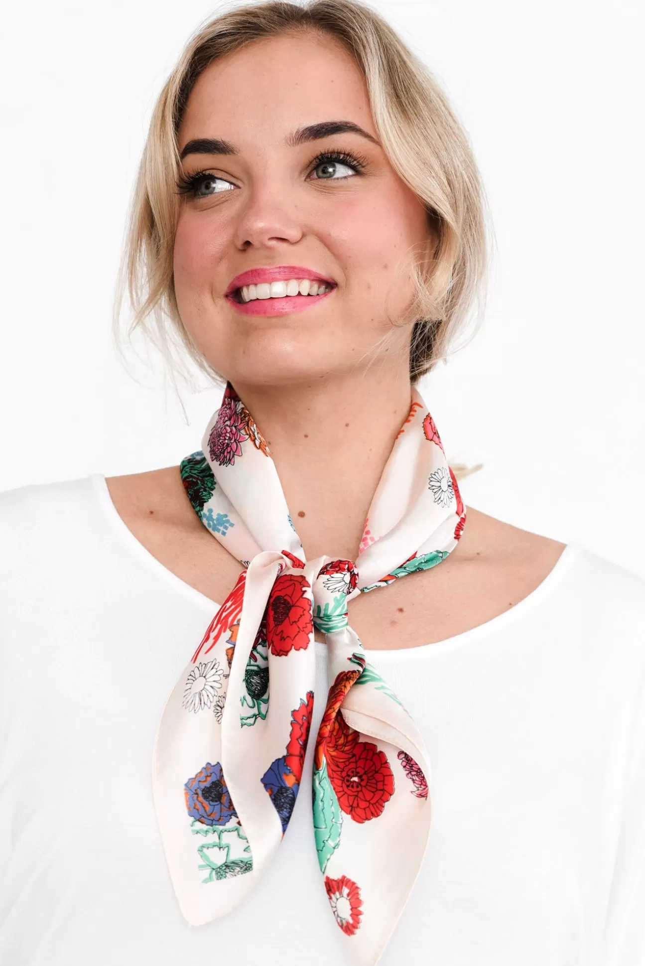 Zoda Ilene Red Satin Floral Square Scarf Best