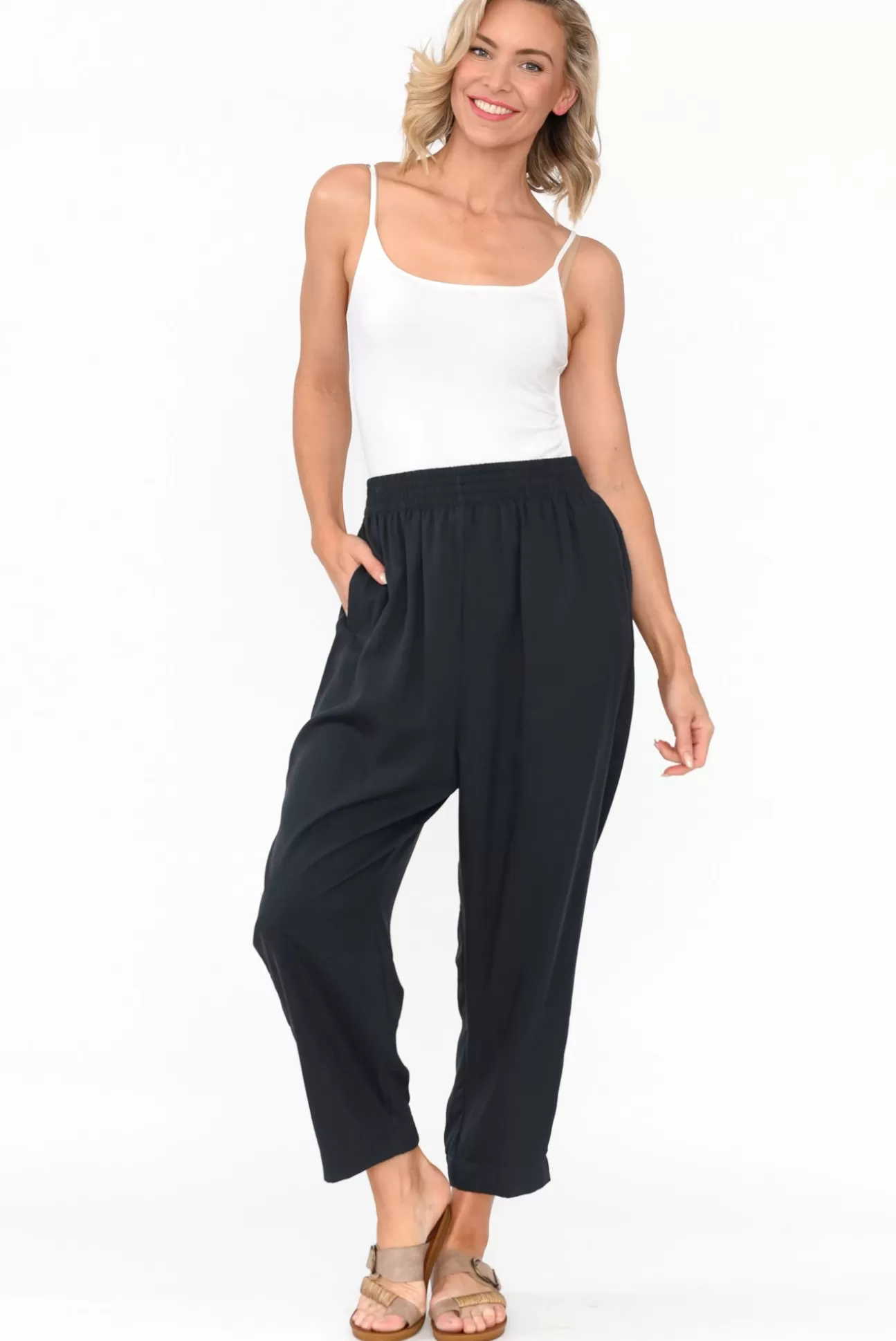 Tirelli Kanni Navy Lyocell Jogger Pant Hot