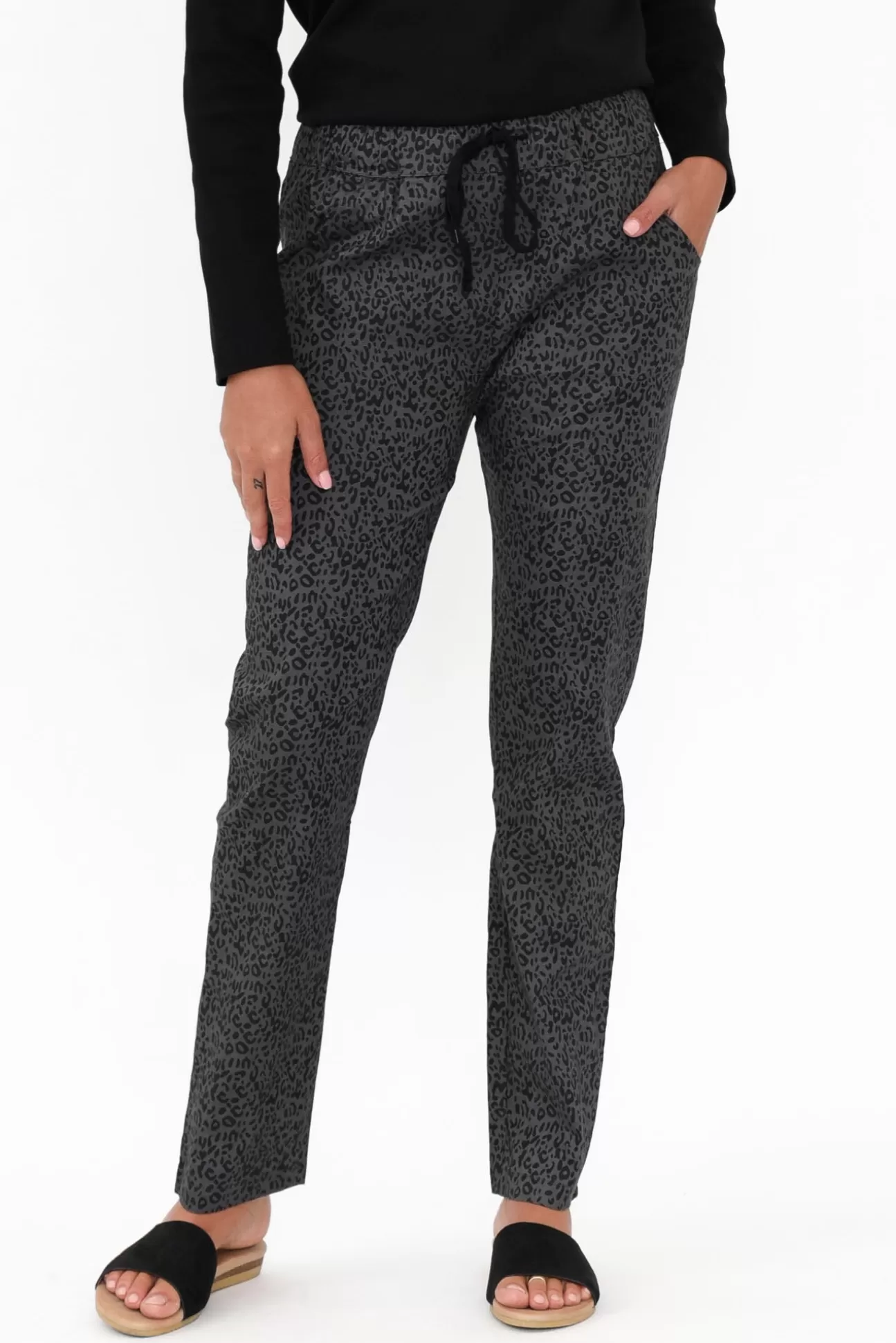 Cali and Co Kent Charcoal Leopard Pant Best Sale