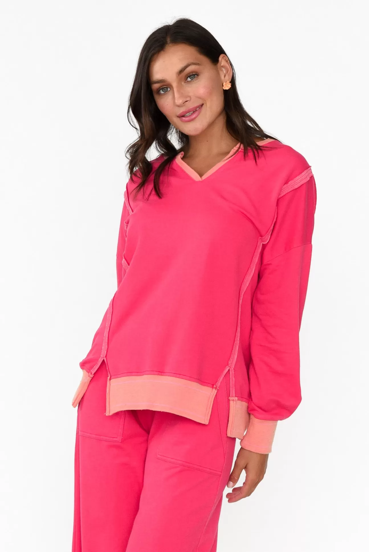 One Ten Willow Linnea Hot Pink V Split Jumper Best