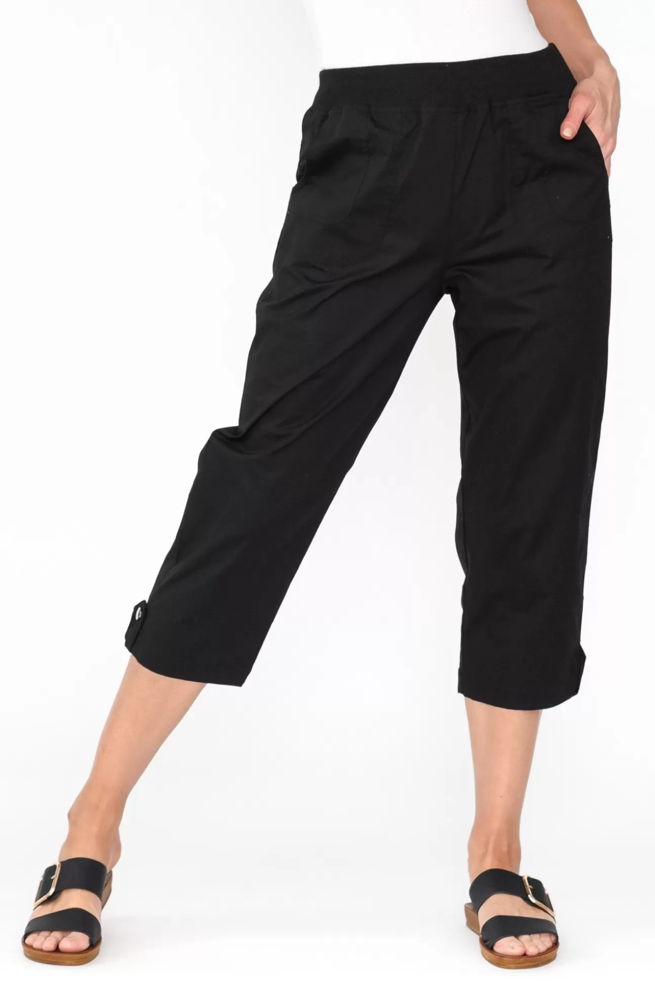 Threadz Marta Black Cotton 3/4 Pant Best Sale