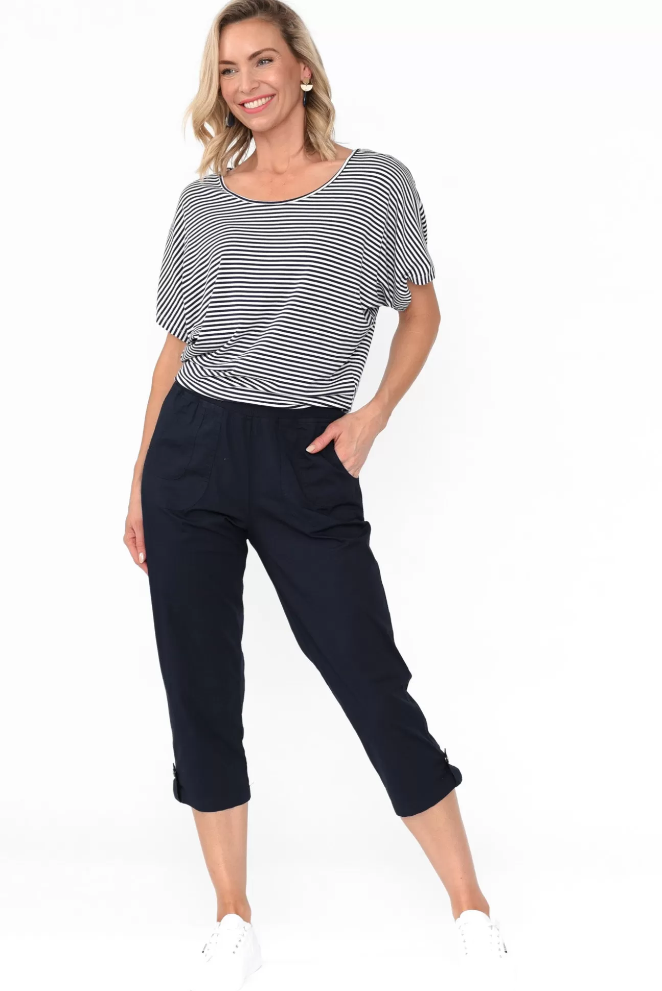 Threadz Marta Navy Cotton 3/4 Pant Outlet