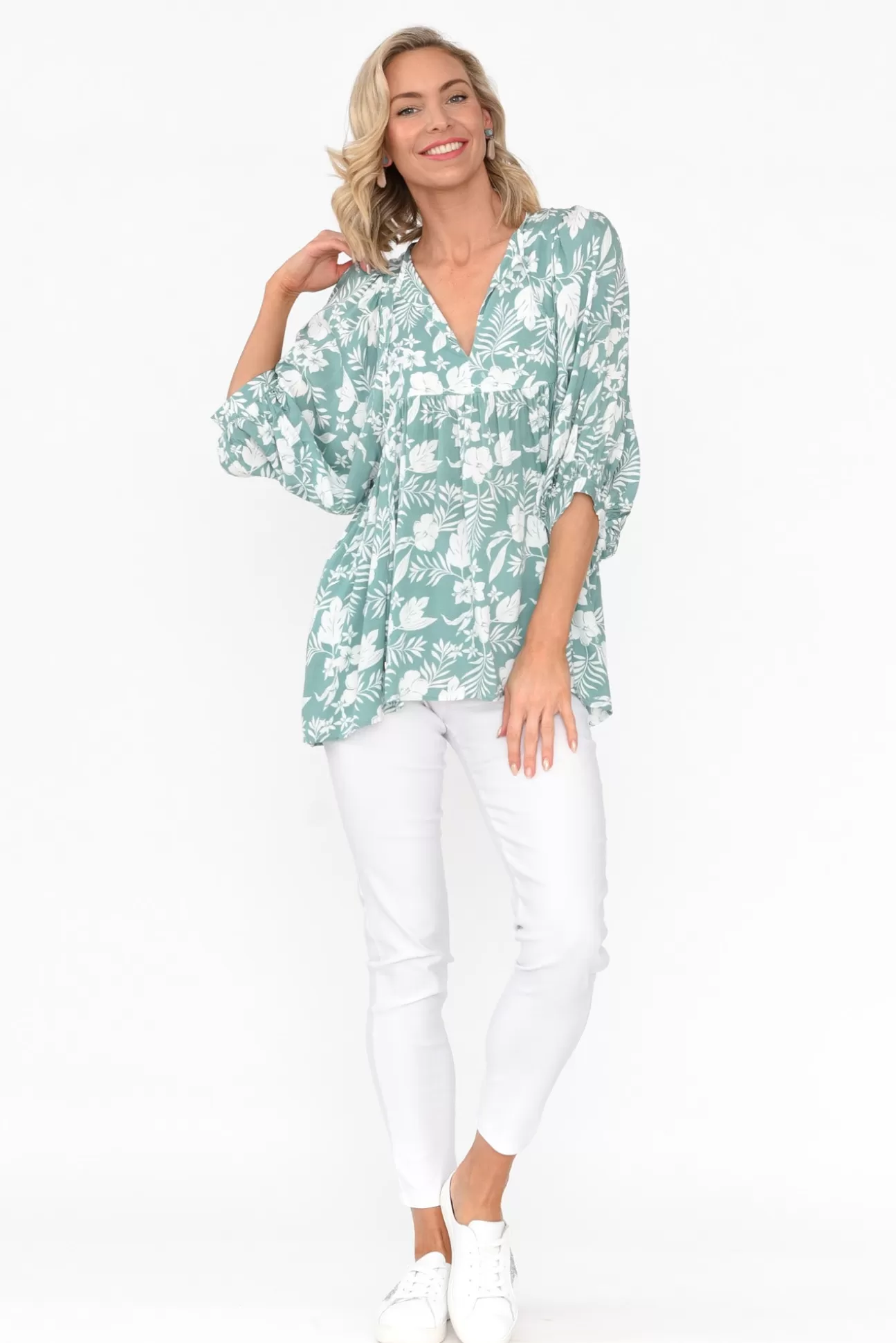 New U Collection Marylee Sage Garden Gathered Top Cheap