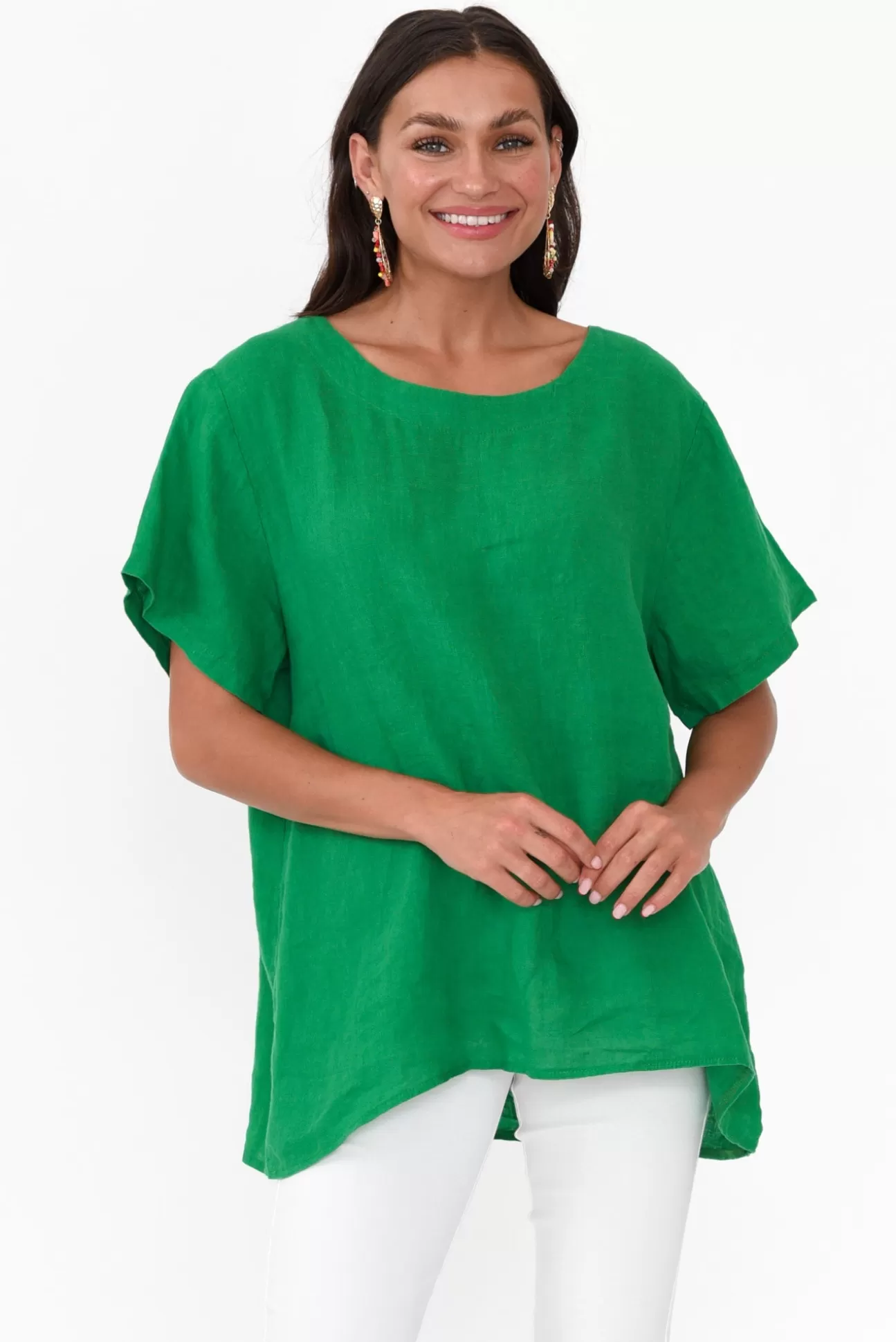 Cali and Co Micah Green Linen Scoop Neck Top Store