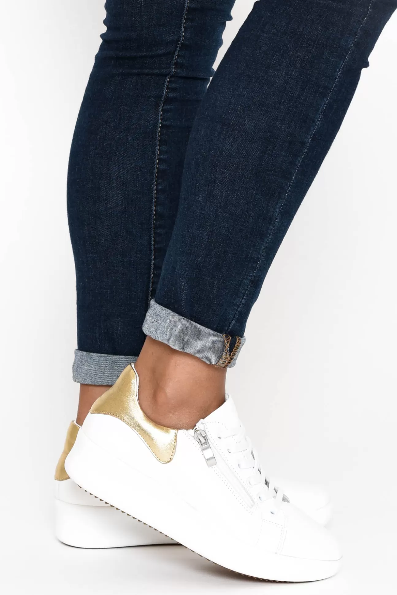 Alfie and Evie Moppy White Leather Platform Zip Sneaker Best