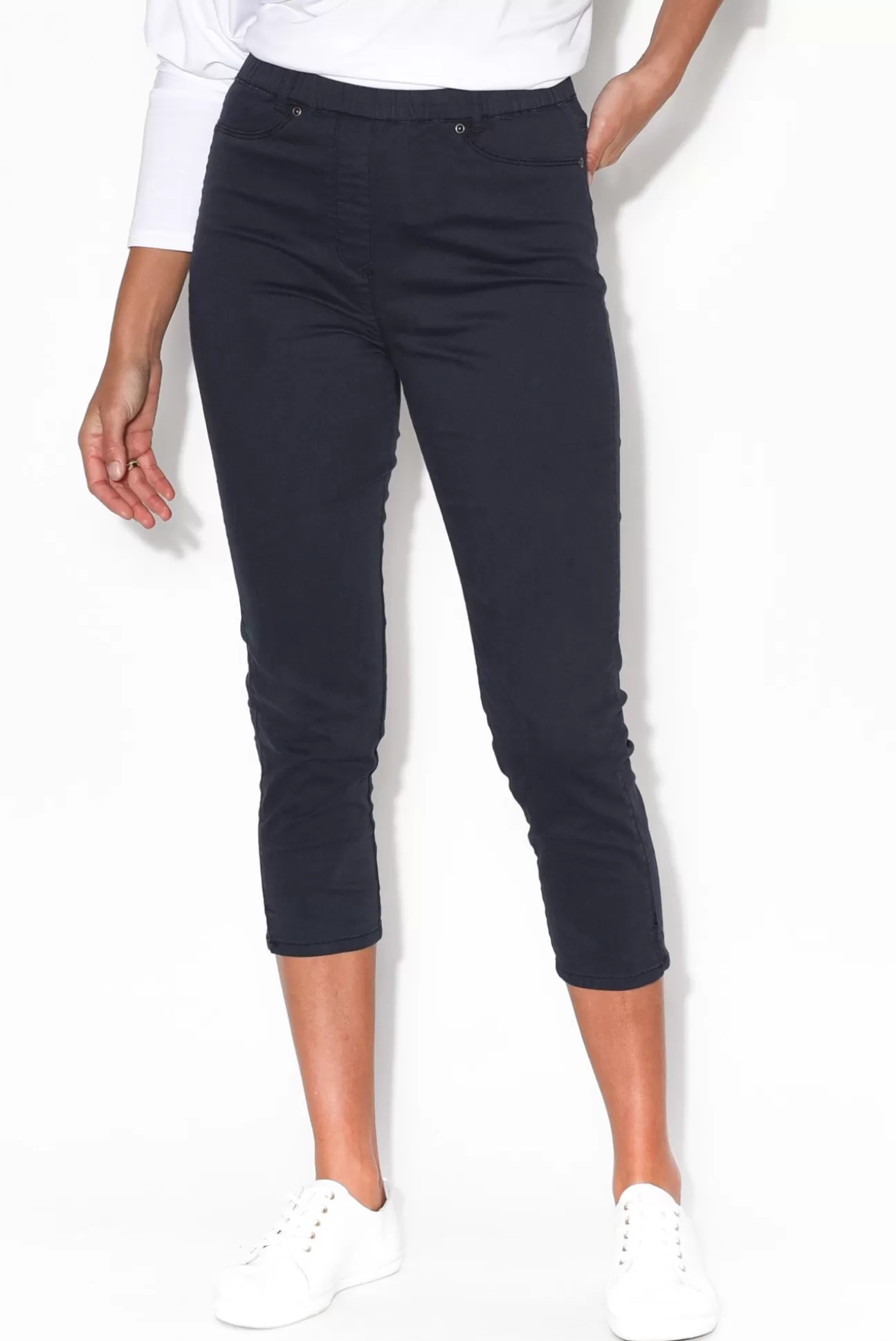 Cafe Latte Reed Navy Stretch Cotton Capri Pant Outlet