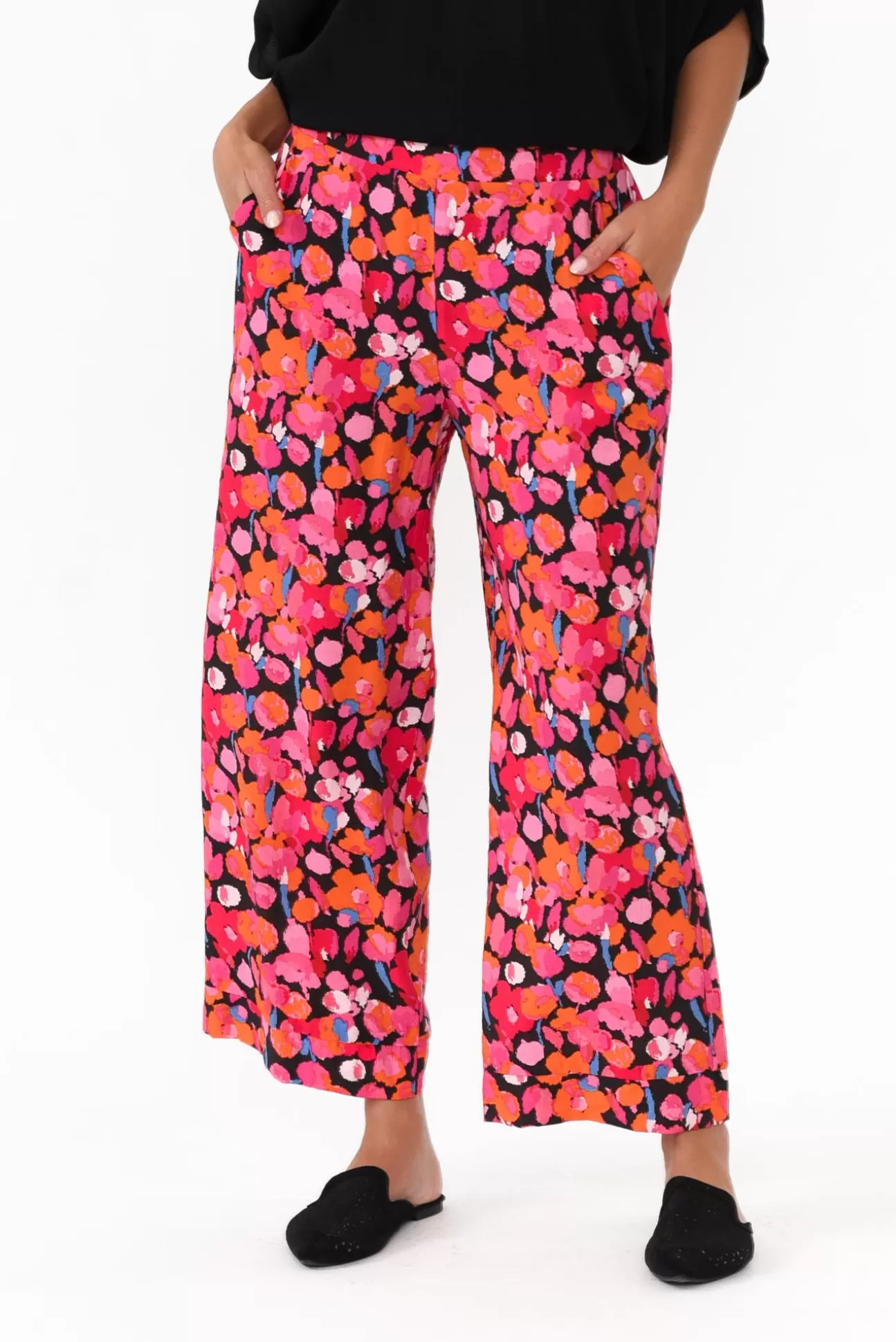 Betty Basics Sarah Pink Floral Cropped Pant Fashion