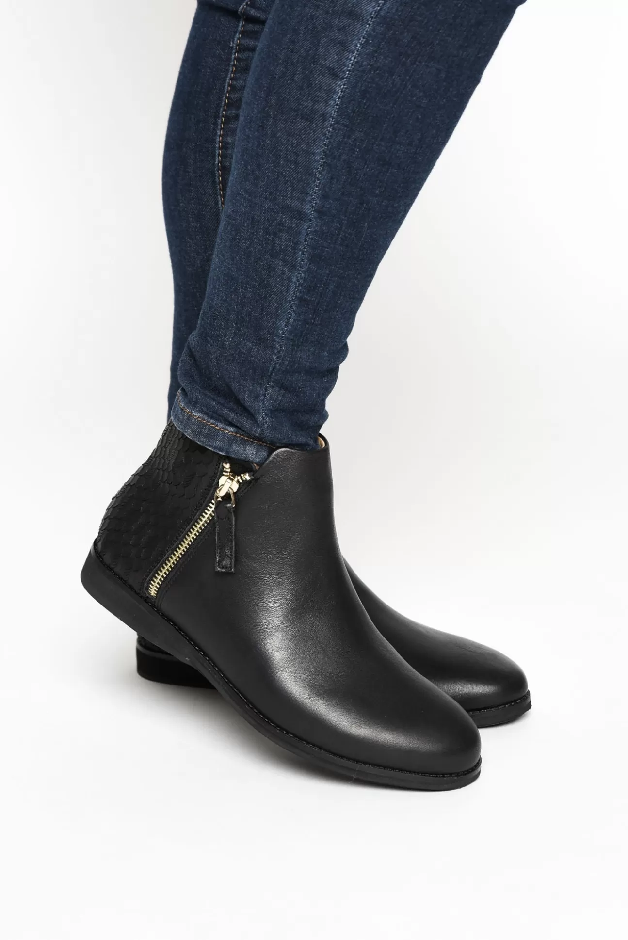 Rollie Nation Sidezip Black Leather Ankle Boot Online