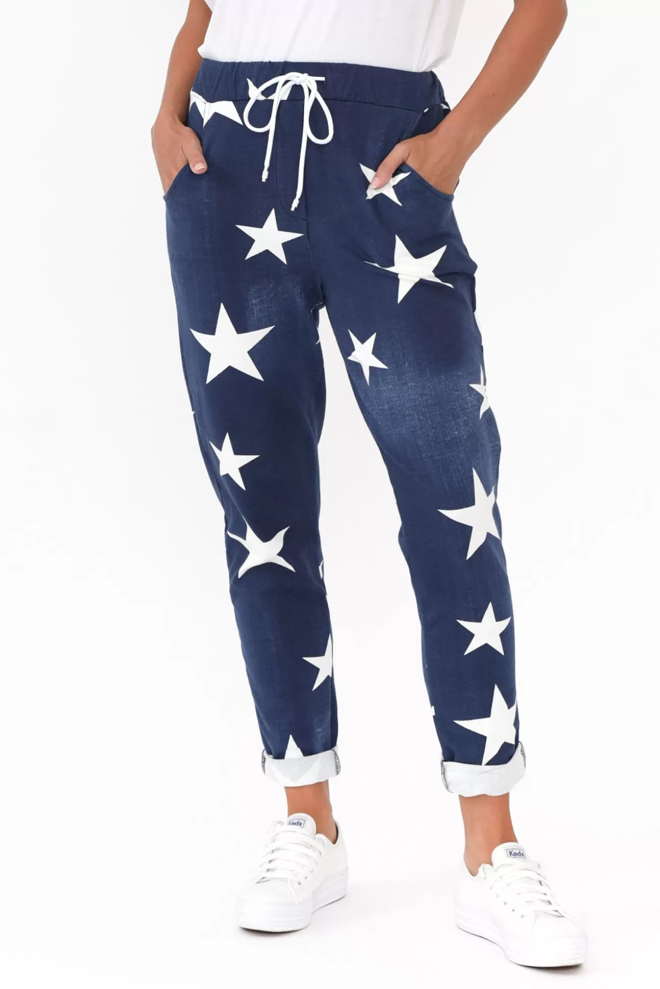 Rosa Sera Sloan Dark Blue Wash Star Cotton Pant Fashion