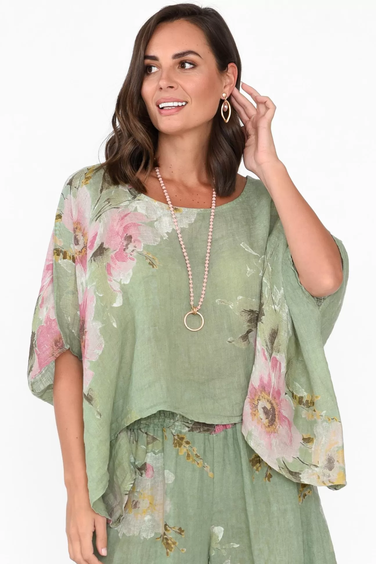 Donna Donna Turner Sage Floral Linen Scoop Neck Top Hot