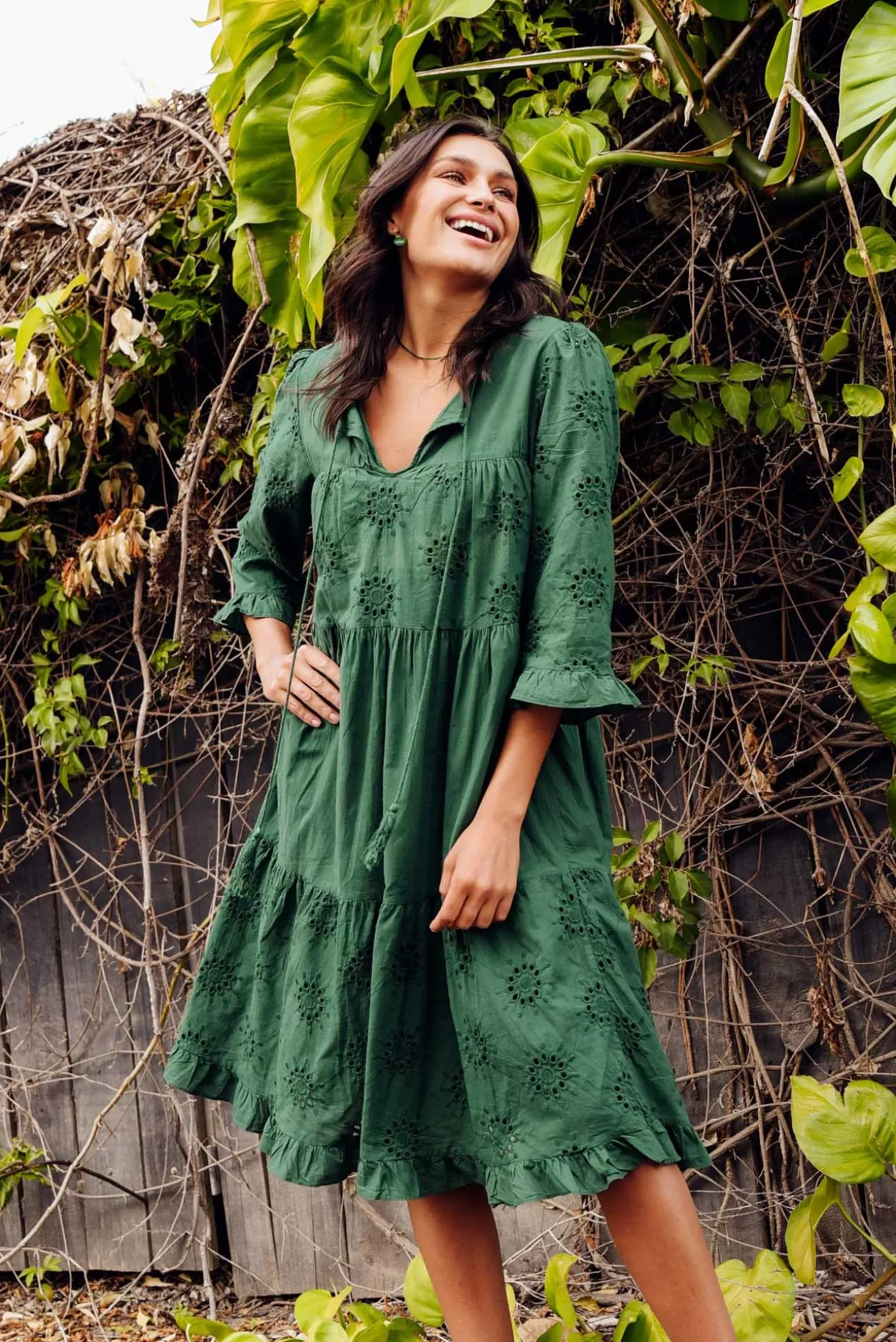 Worthier Valentina Emerald Cotton Embroidered Dress Hot