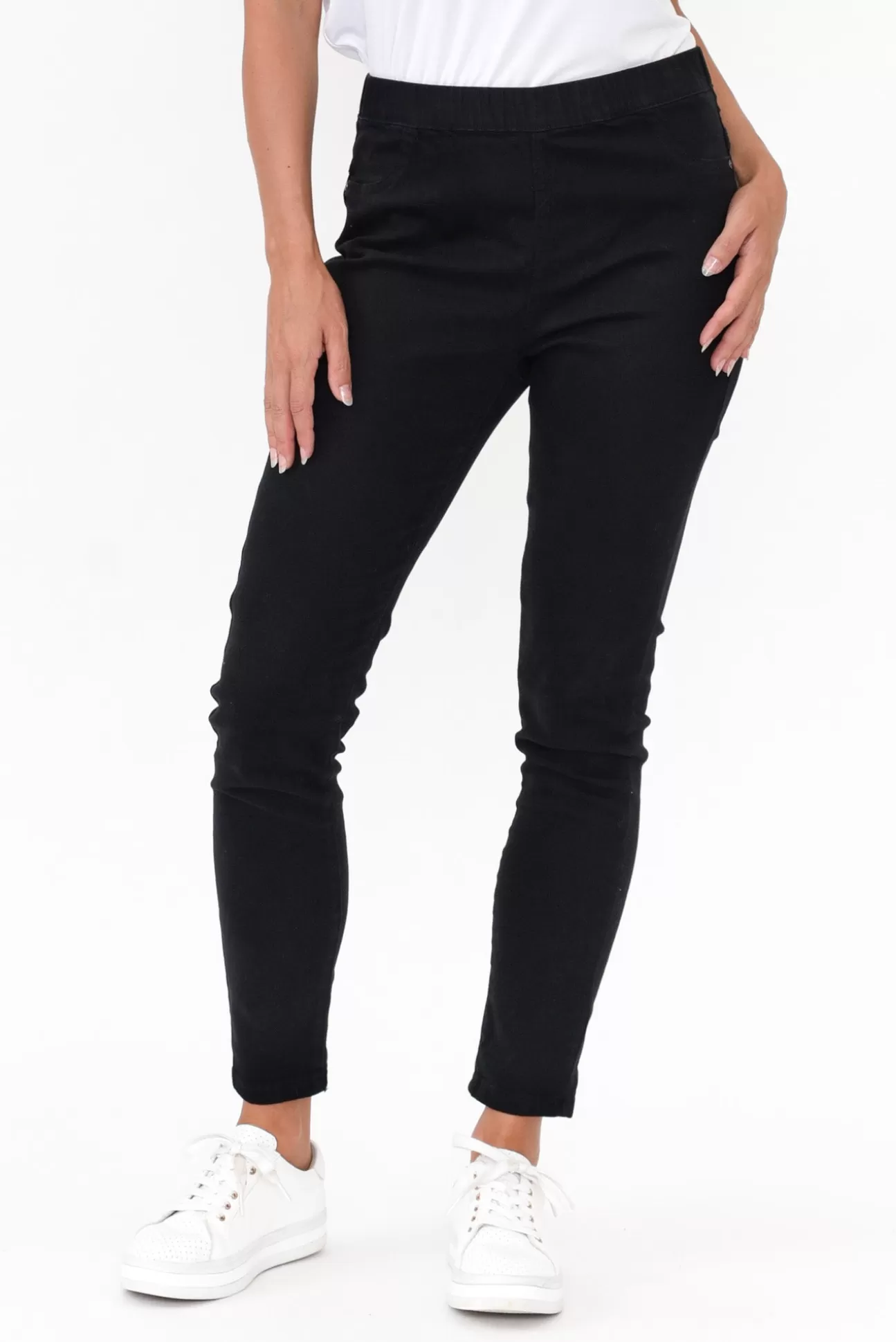 Threadz Verona Black Cotton Stretch Jean Sale